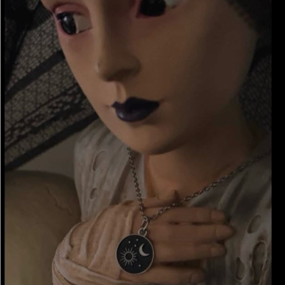 Elegant Silver Sun and Moon Pendant Necklace